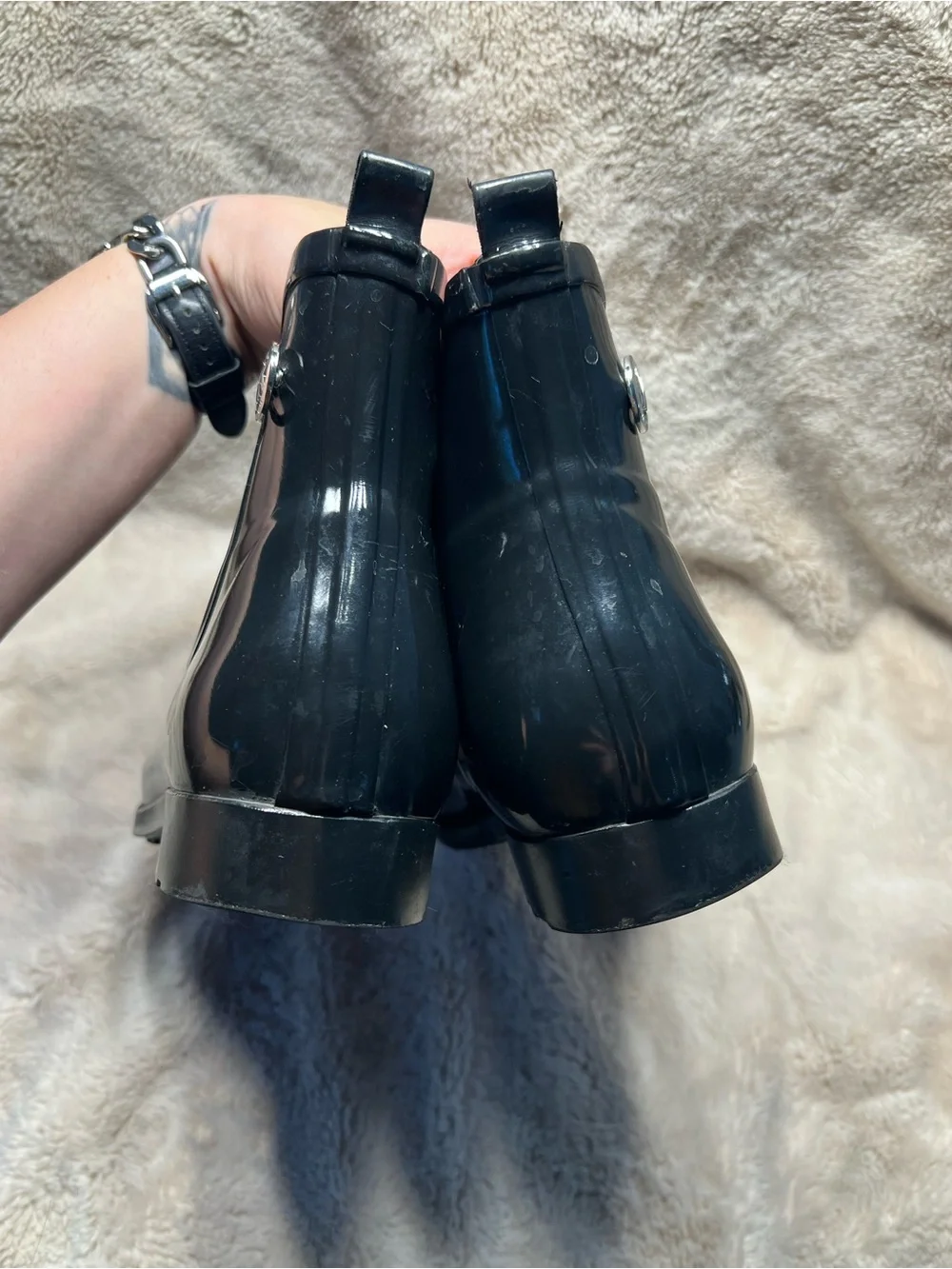 Michael Kors Chelsea rain booties size 9